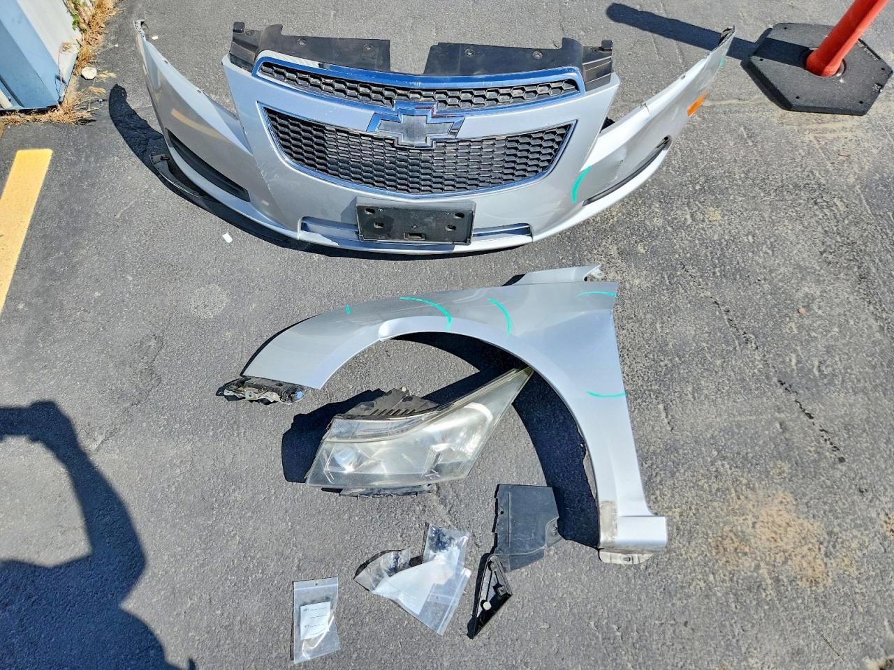 2014 CHEVROLET CRUZE LS photo 23