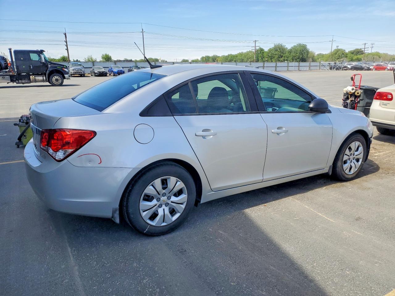 2014 CHEVROLET CRUZE LS photo 5