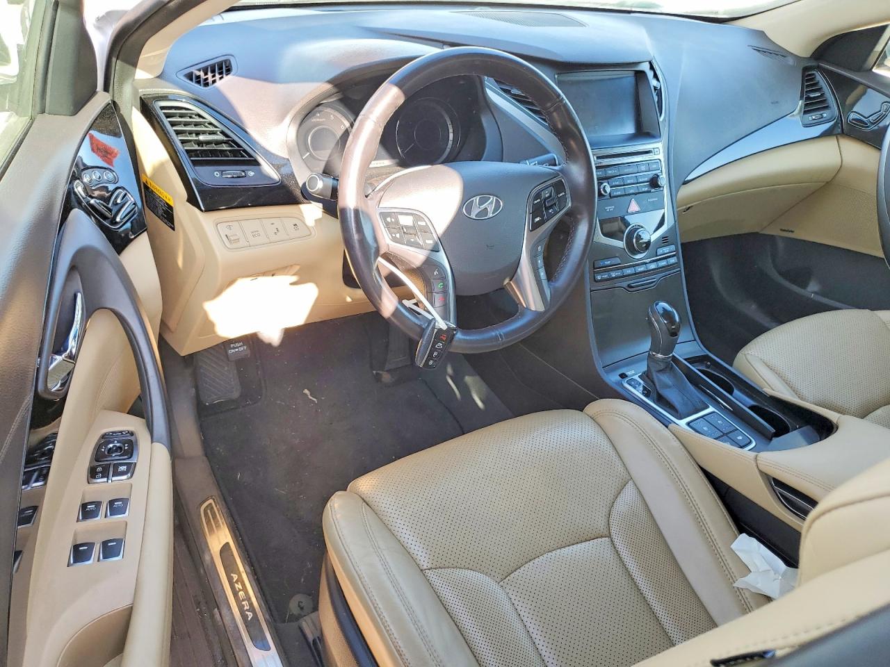 2015 HYUNDAI AZERA LIMITED photo 8