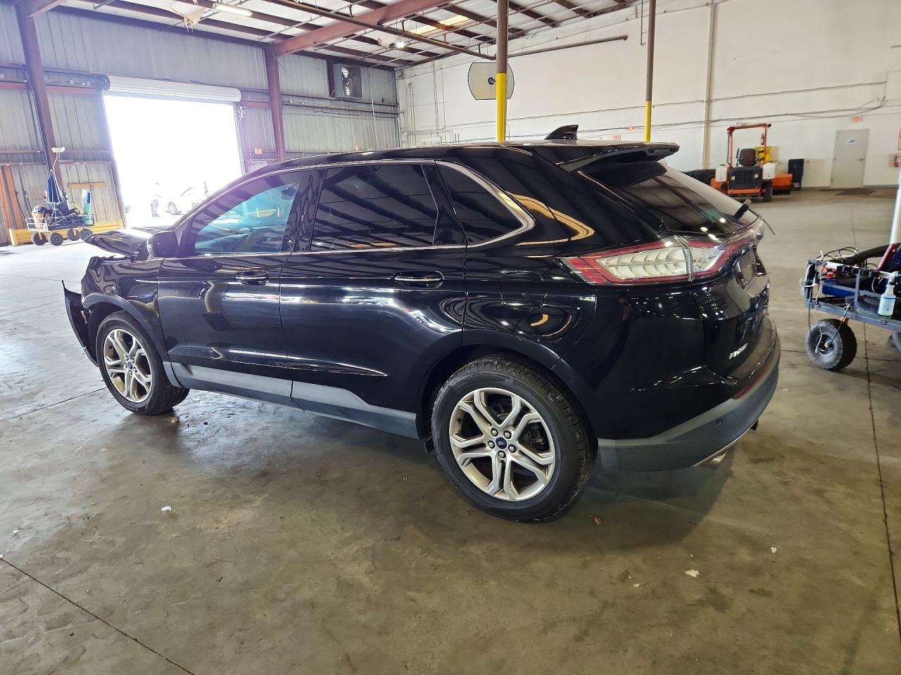 2017 FORD EDGE TITANIUM photo 2