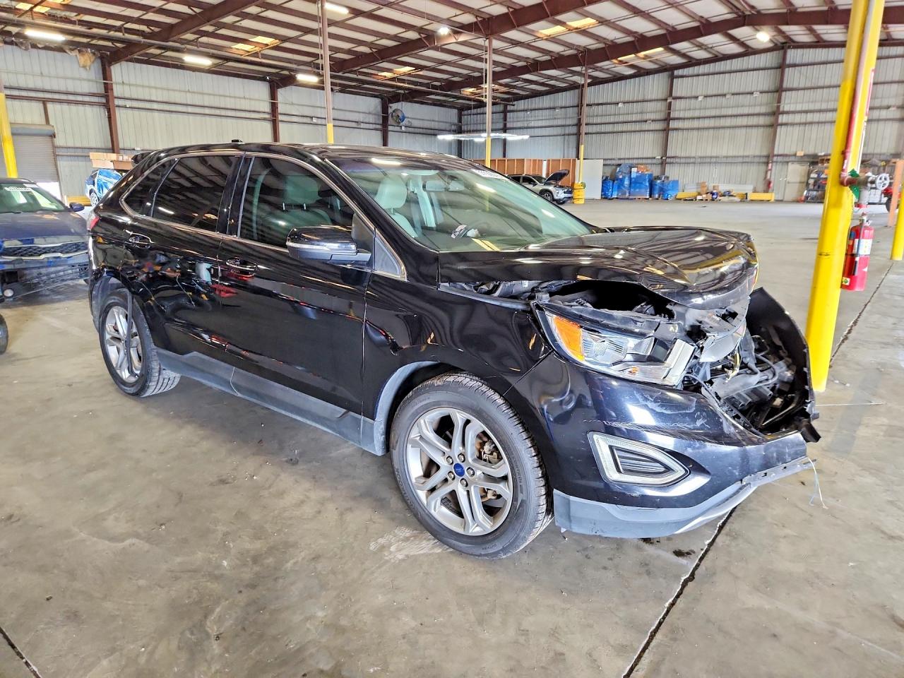 2017 FORD EDGE TITANIUM photo 4