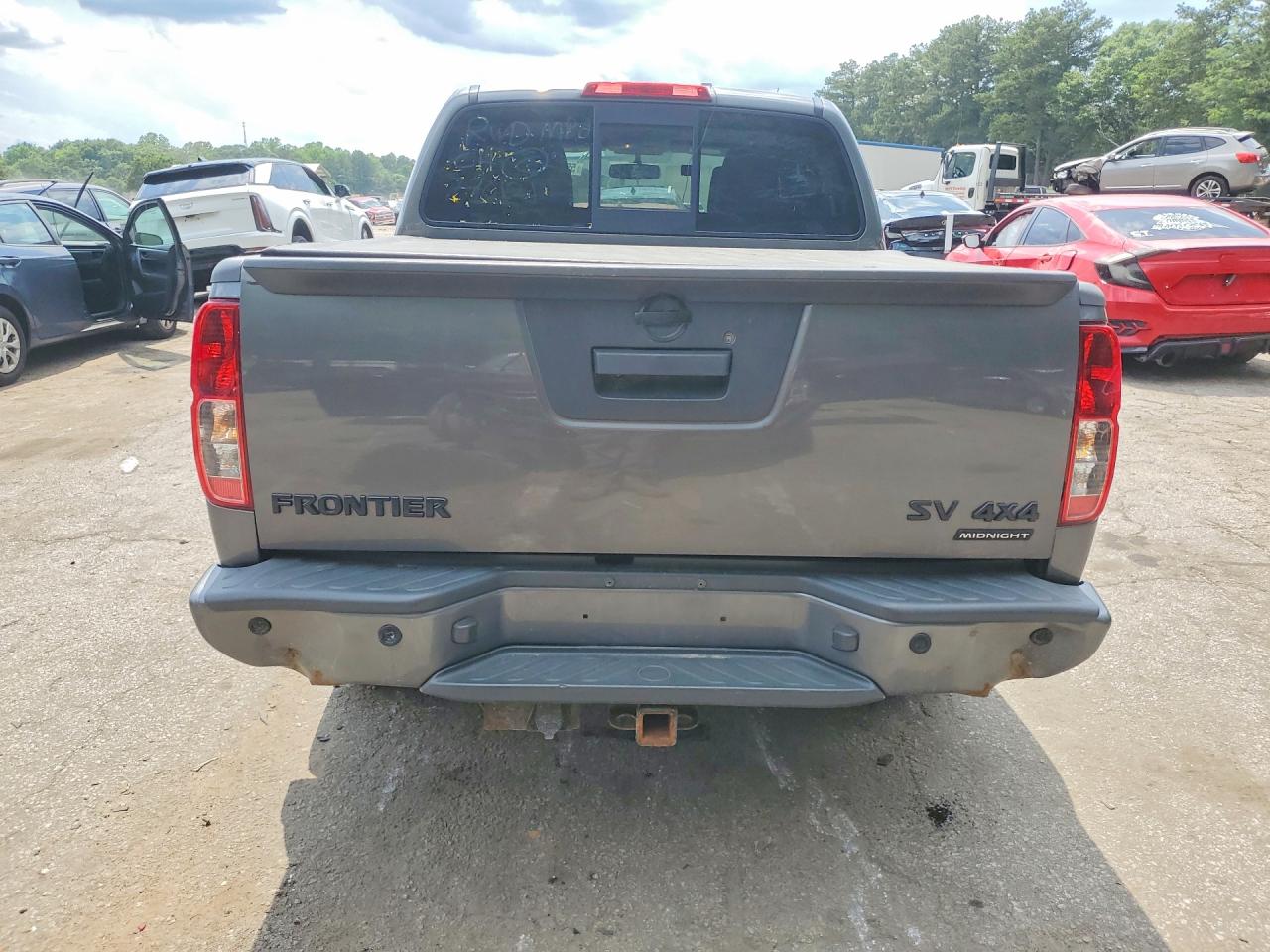 2019 NISSAN FRONTIER SV photo 6