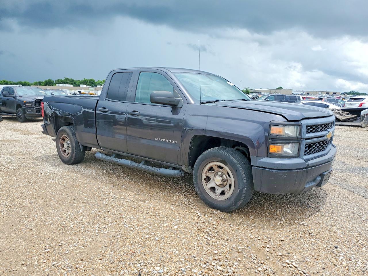 2014 CHEVROLET SILVERADO C1500 photo 4