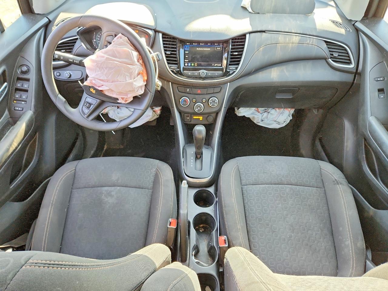 2022 CHEVROLET TRAX LS photo 15