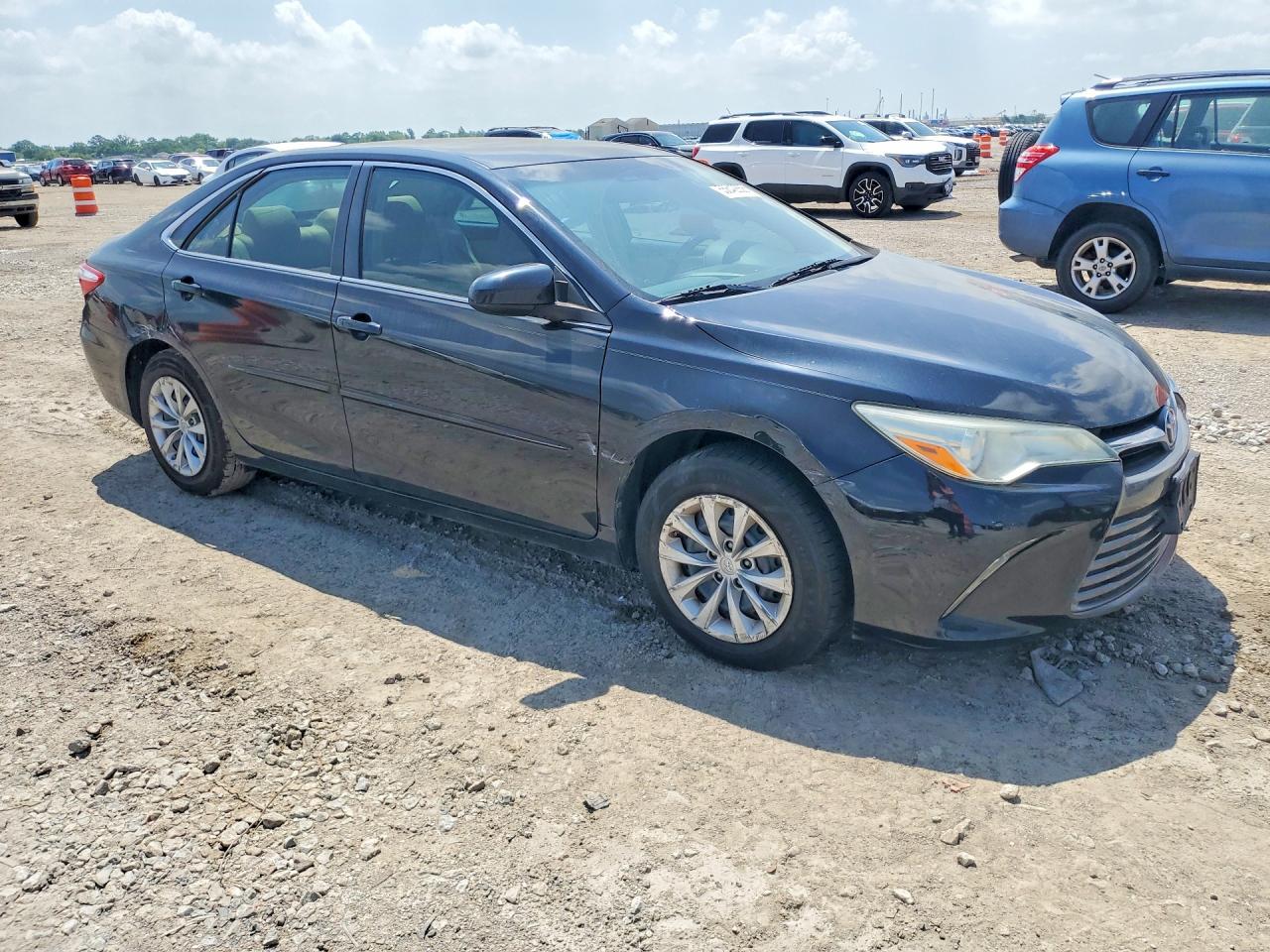 2015 TOYOTA CAMRY LE photo 7