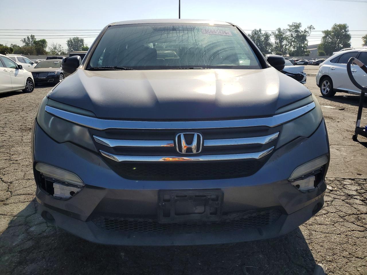 2016 HONDA PILOT LX photo 13