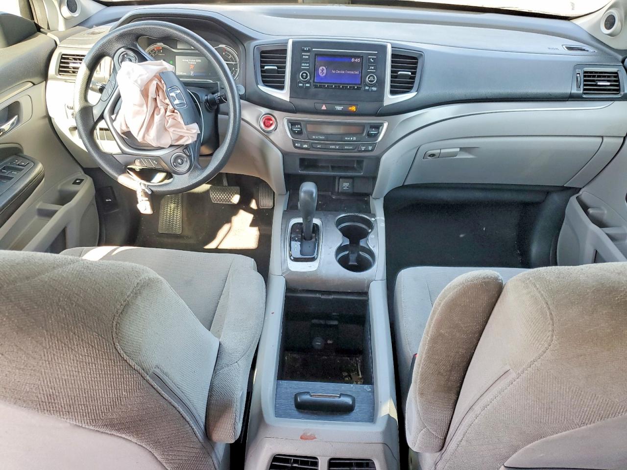 2016 HONDA PILOT LX photo 22