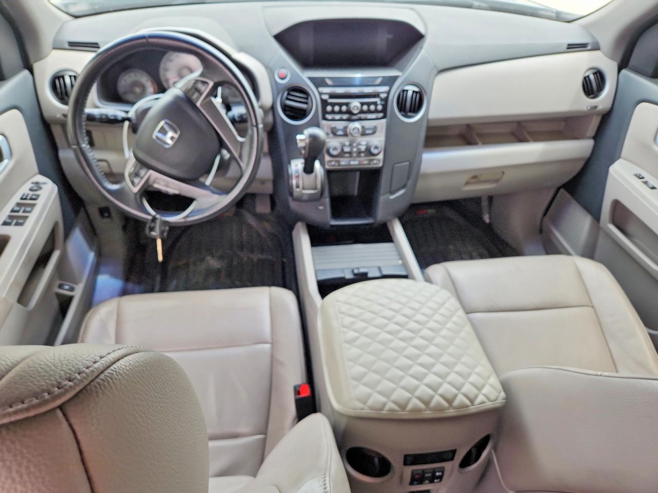 2013 HONDA PILOT EXL photo 8