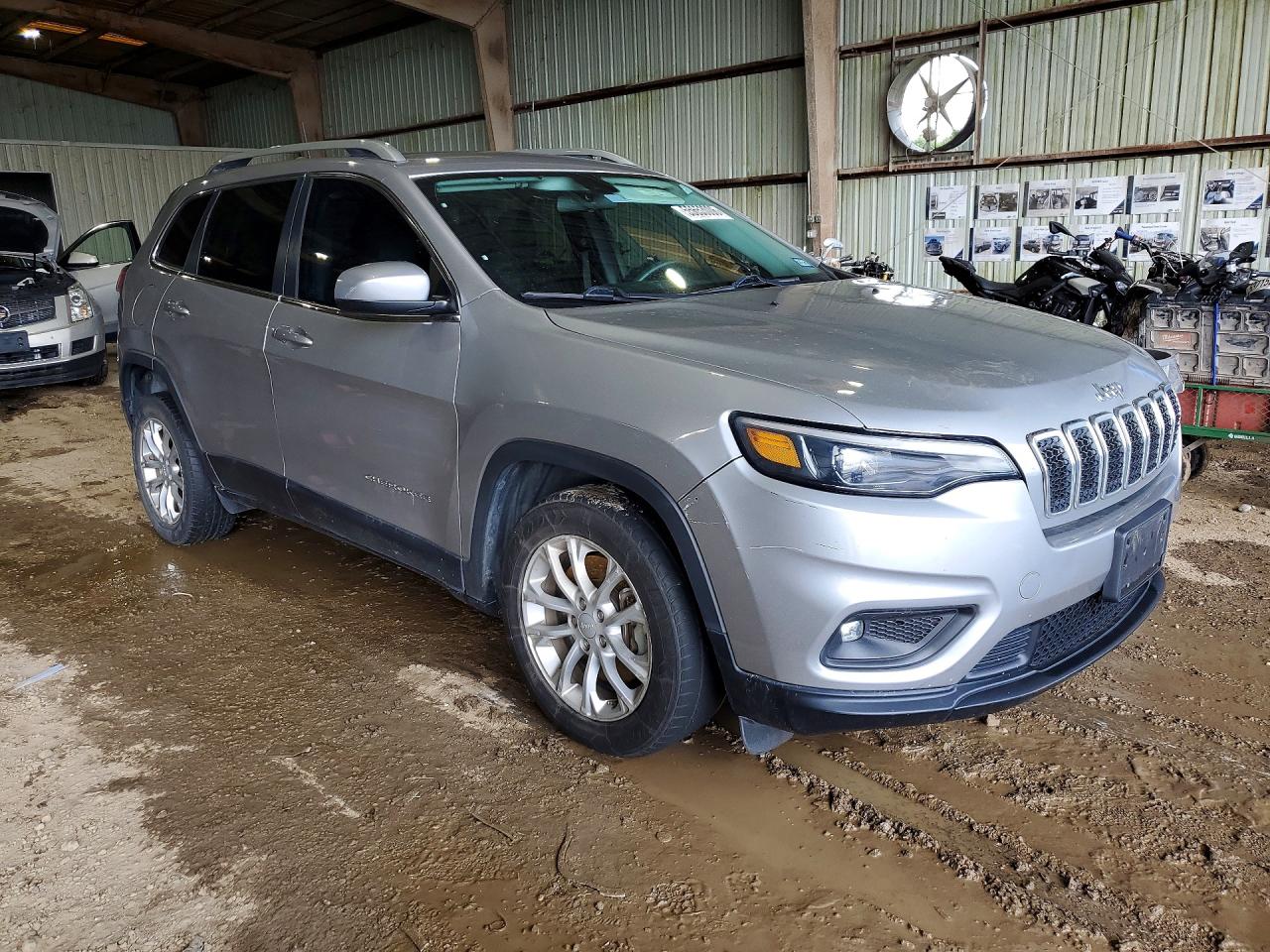 2019 JEEP CHEROKEE LATITUDE photo 10