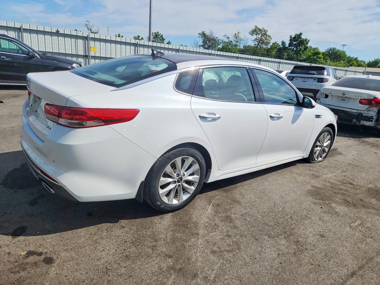 2018 KIA OPTIMA EX photo 5