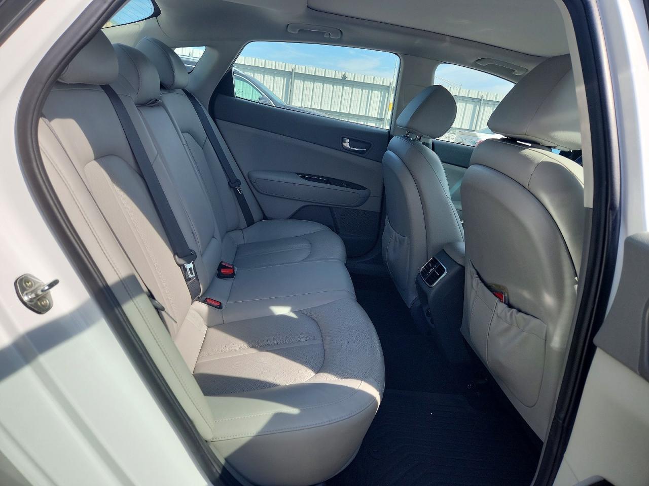 2018 KIA OPTIMA EX photo 19