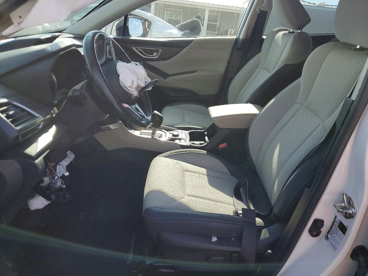 2021 SUBARU FORESTER PREMIUM photo 13