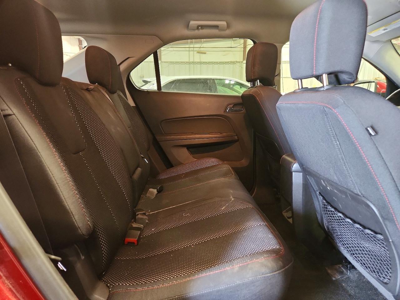 2015 CHEVROLET EQUINOX LT photo 19