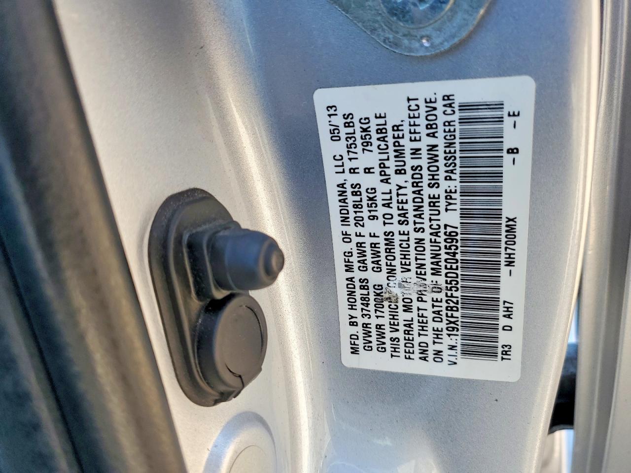 2013 HONDA CIVIC LX photo 23