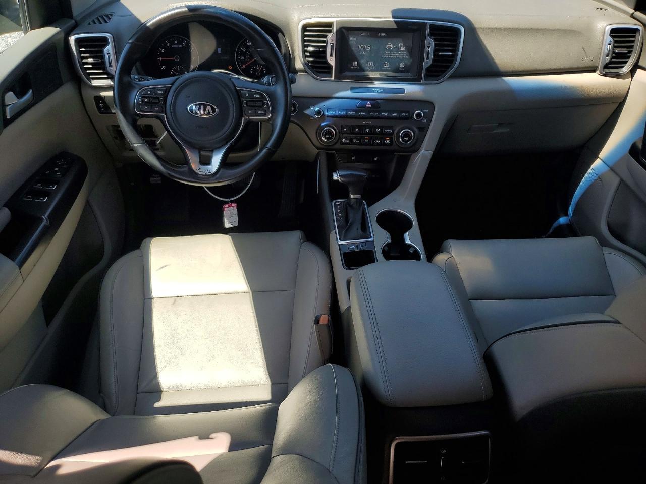 2017 KIA SPORTAGE EX photo 22