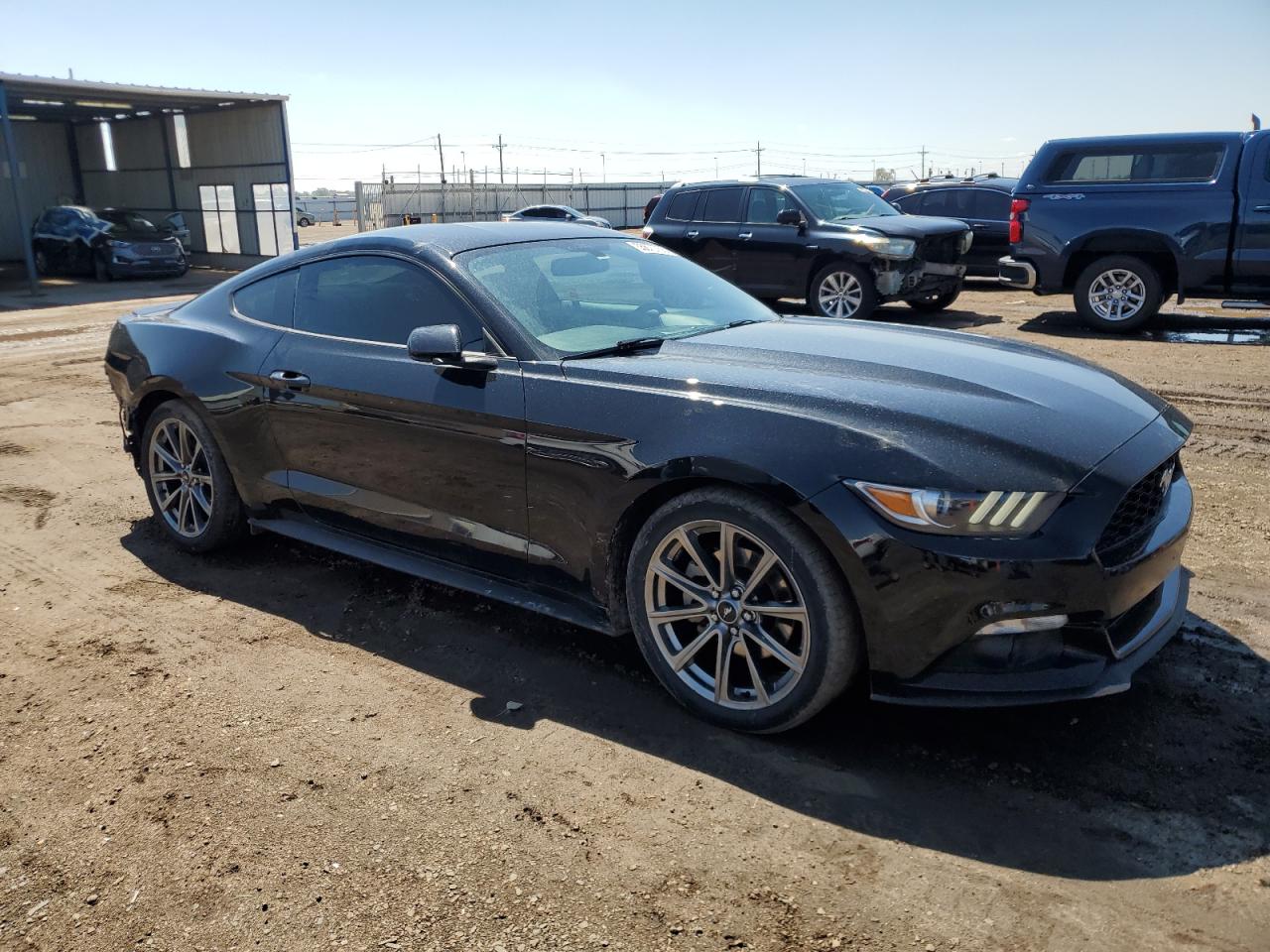 2017 FORD MUSTANG photo 10