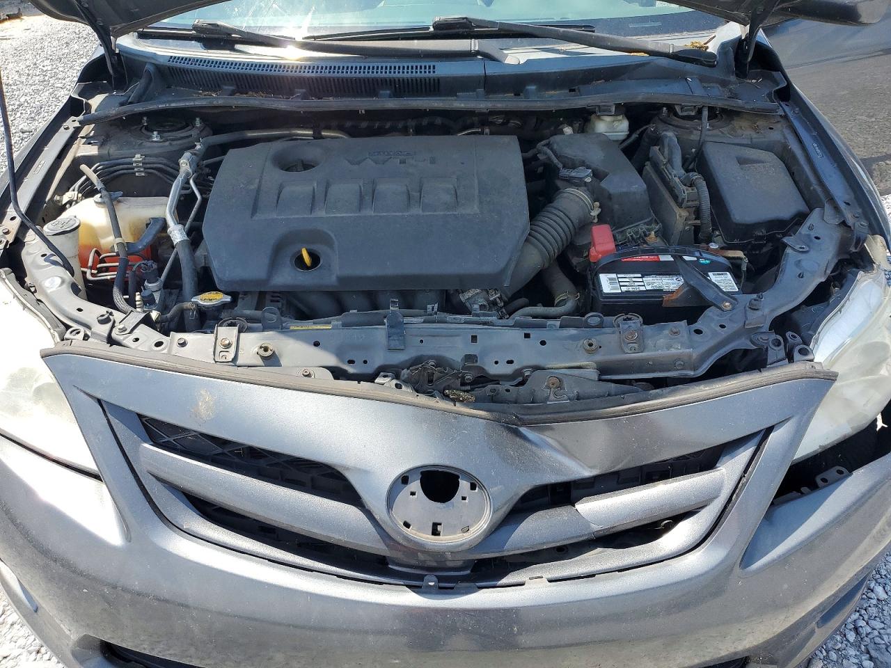 2011 TOYOTA COROLLA LE photo 11
