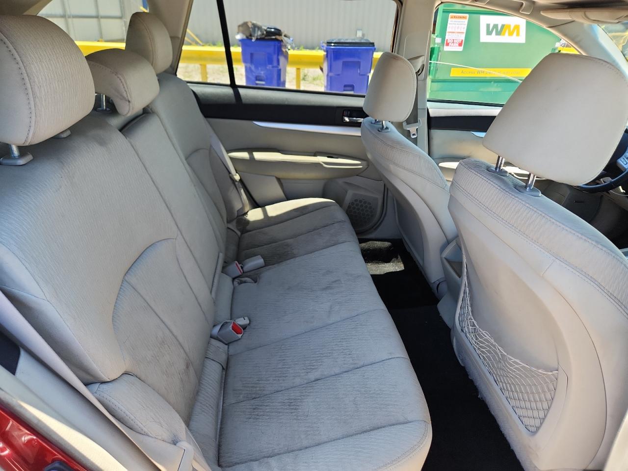 2011 SUBARU OUTBACK 2.5I PREMIUM photo 11