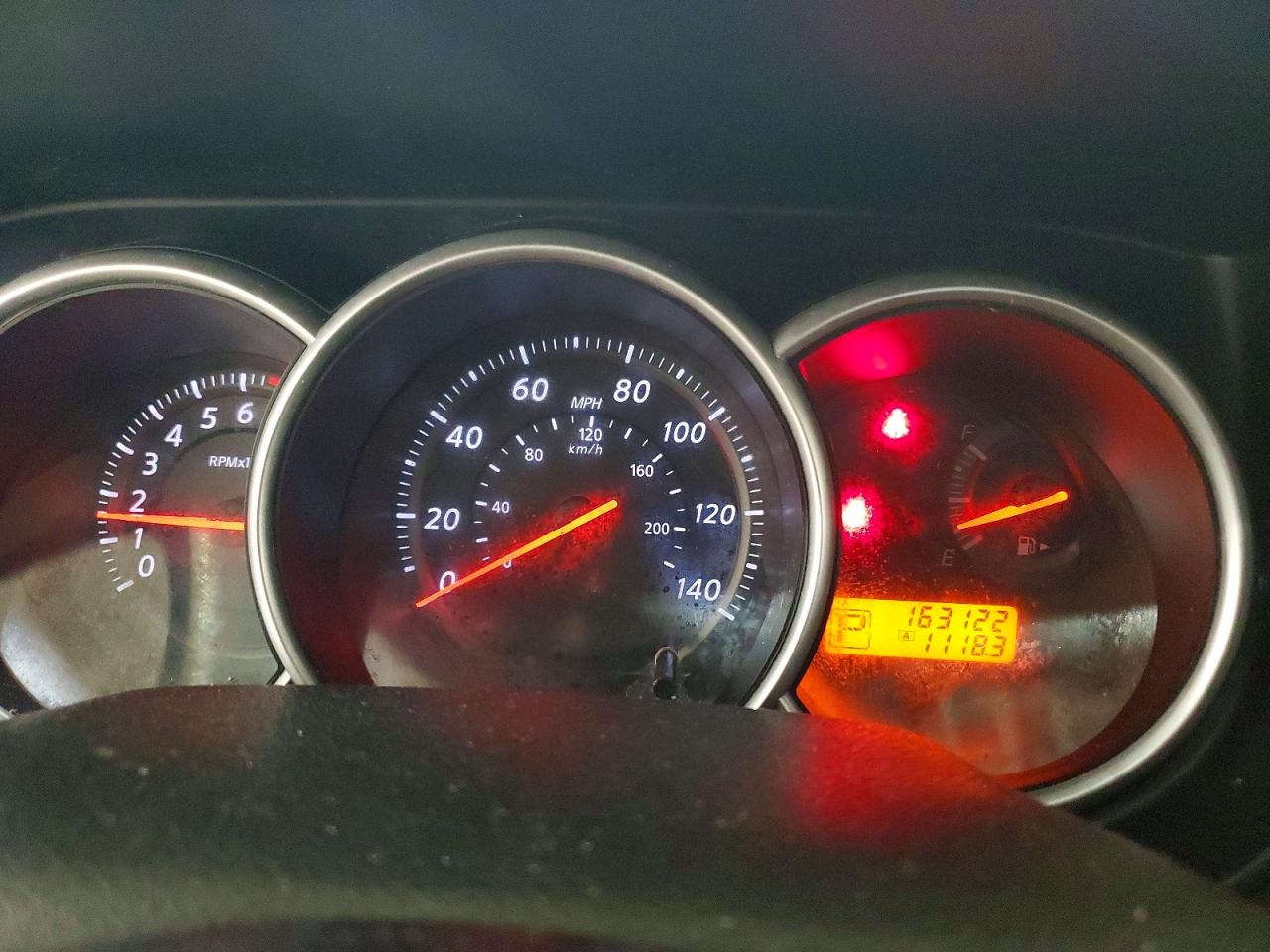 2012 NISSAN VERSA 1.8 S photo 25