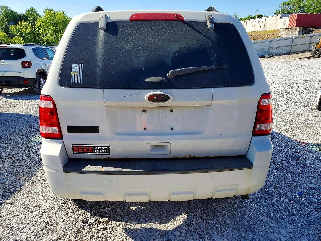 2011 FORD ESCAPE XLT photo 11