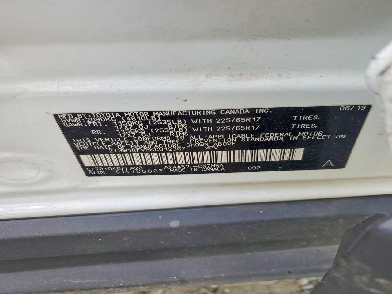 2019 TOYOTA RAV4 XLE photo 25