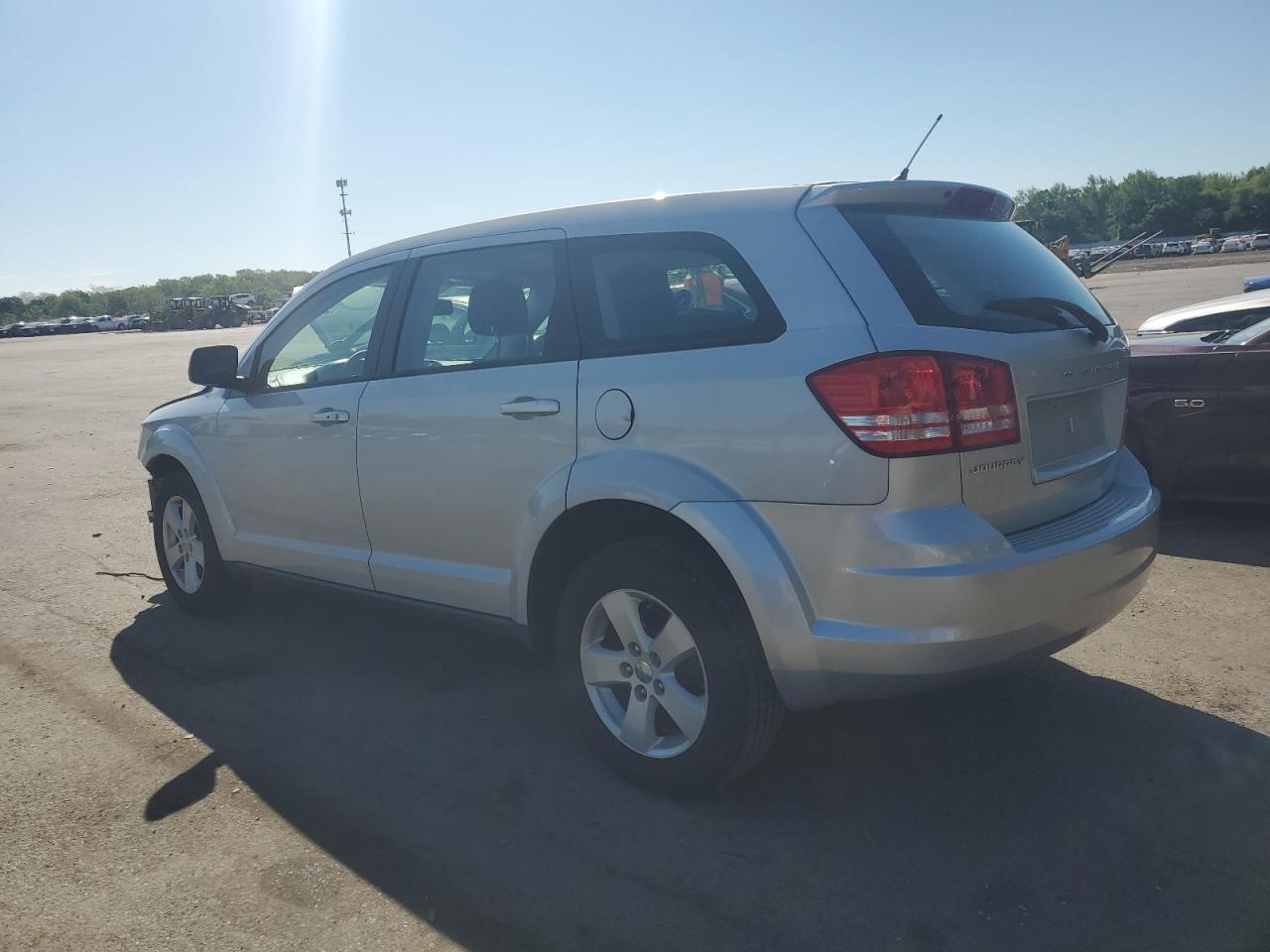 2013 DODGE JOURNEY SE photo 4