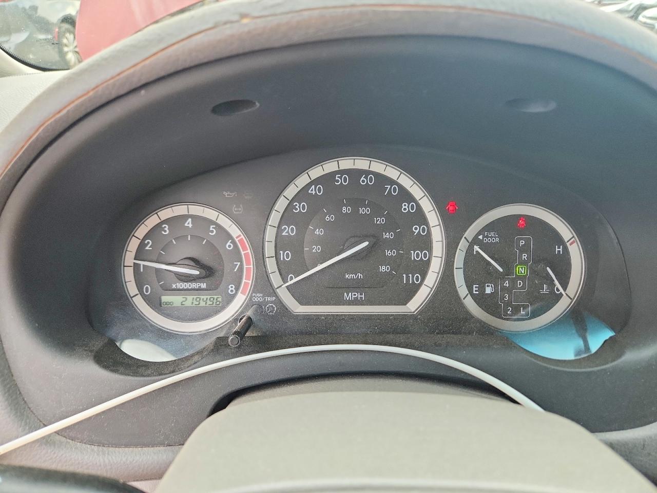 2004 TOYOTA SIENNA XLE 7 PASSENGER photo 9