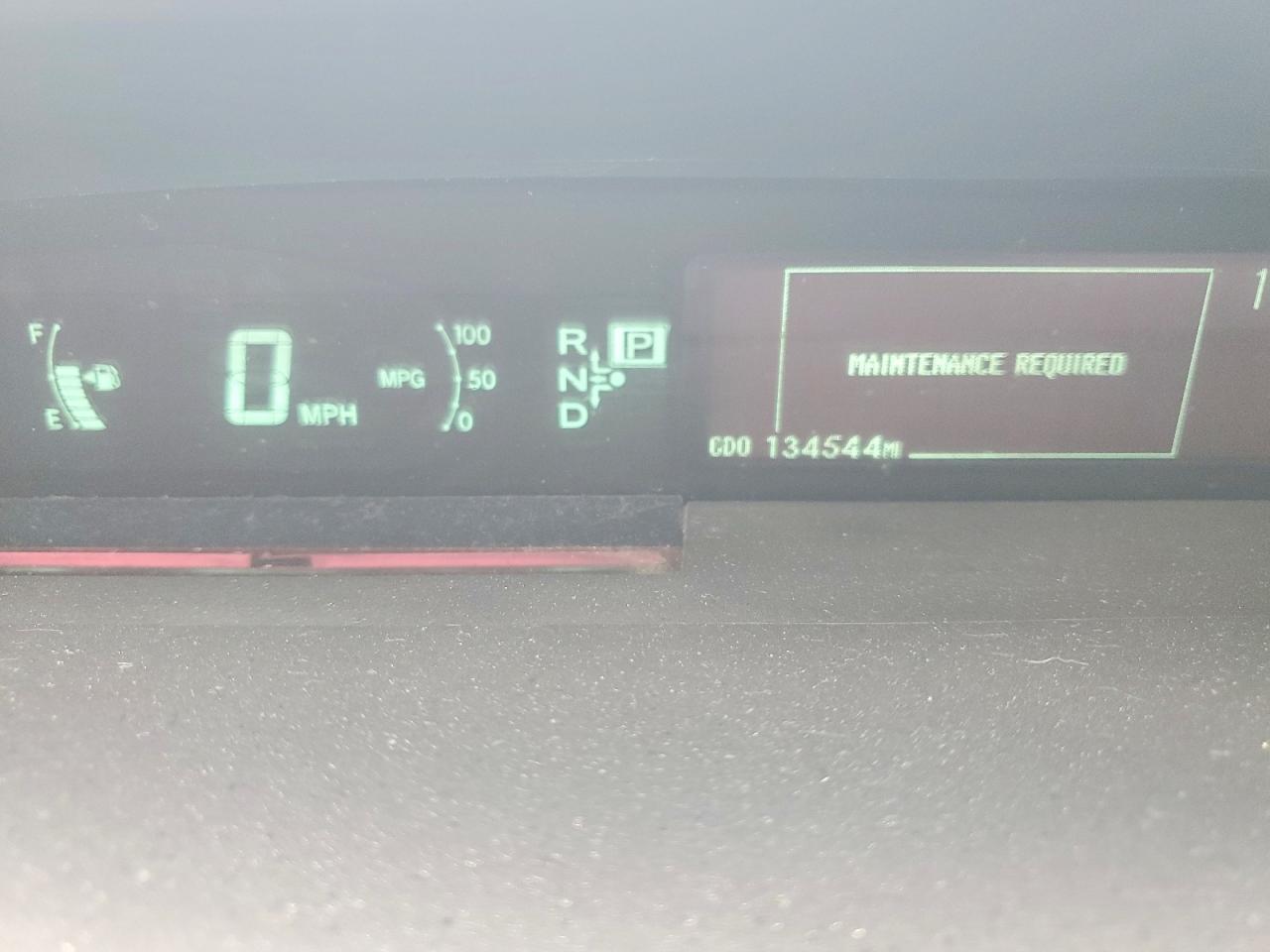 2015 TOYOTA PRIUS FIVE photo 17