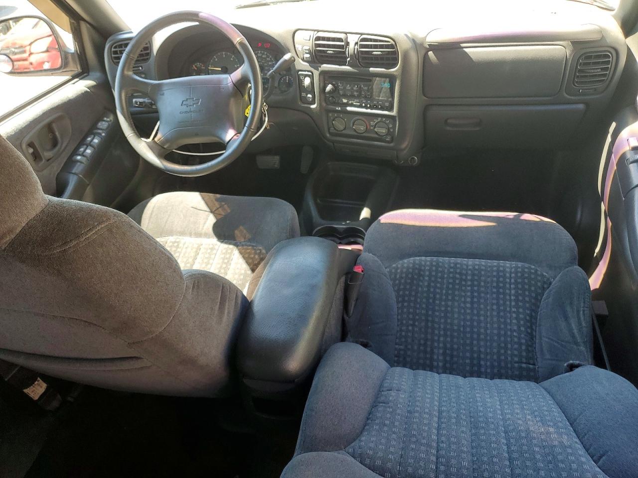 1998 CHEVROLET BLAZER photo 15
