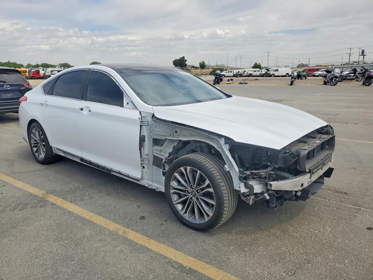 2015 HYUNDAI GENESIS 3.8L photo 7