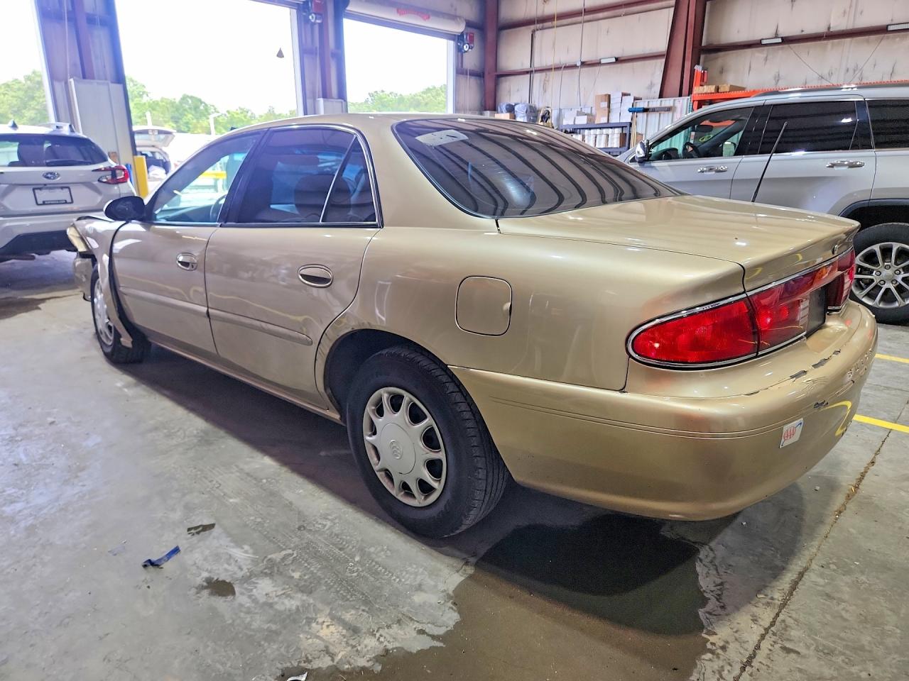 2004 BUICK CENTURY CUSTOM photo 3