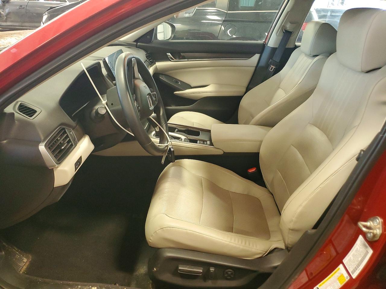 2018 HONDA ACCORD EXL photo 13