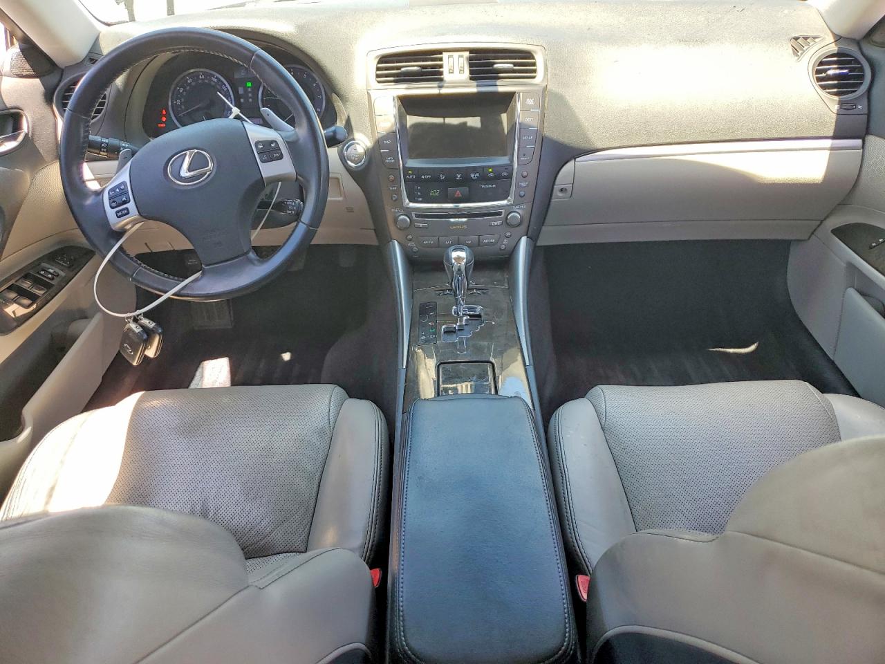 2012 LEXUS IS 250 photo 15