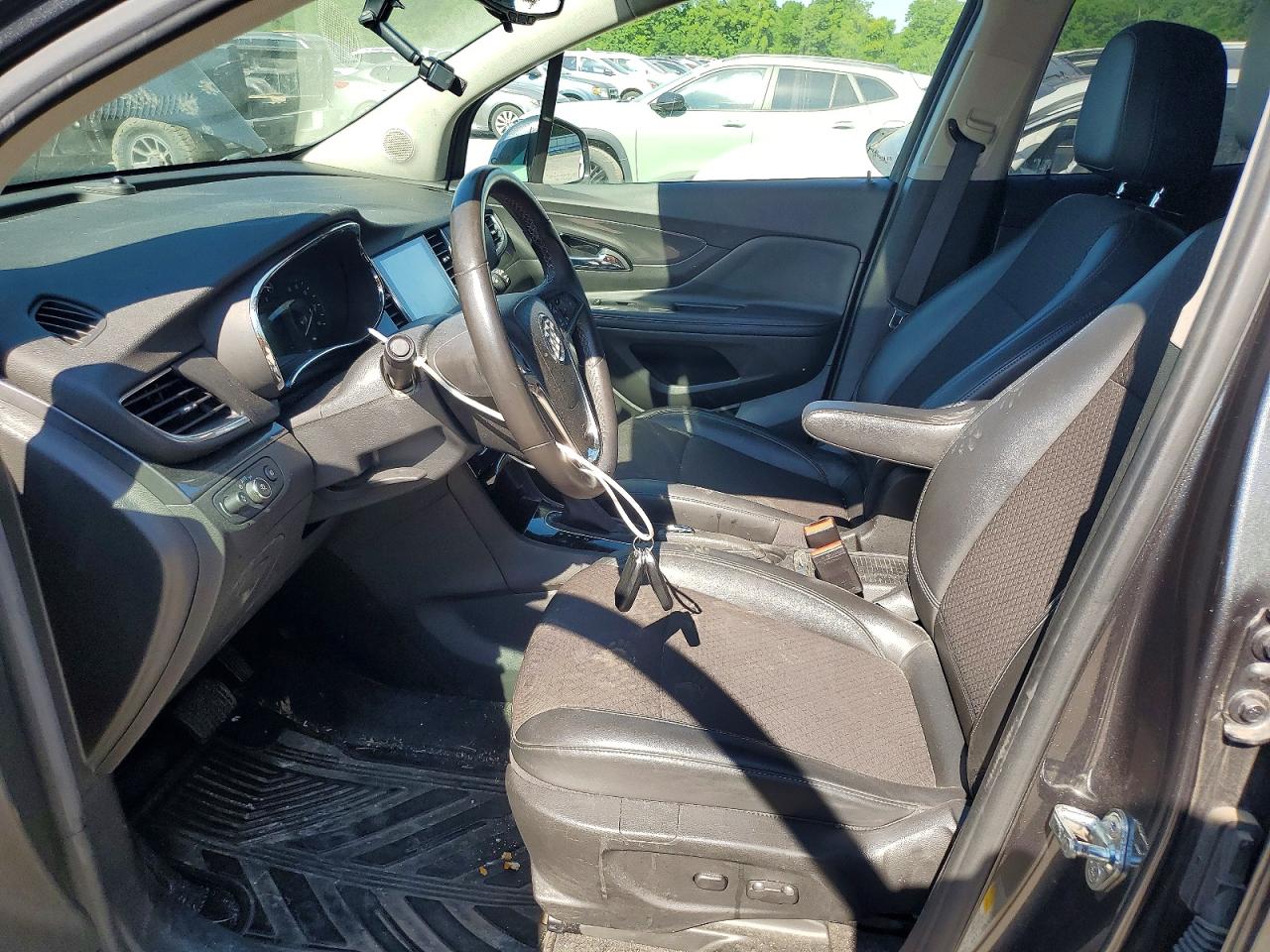 2018 BUICK ENCORE SPORT TOURING photo 19