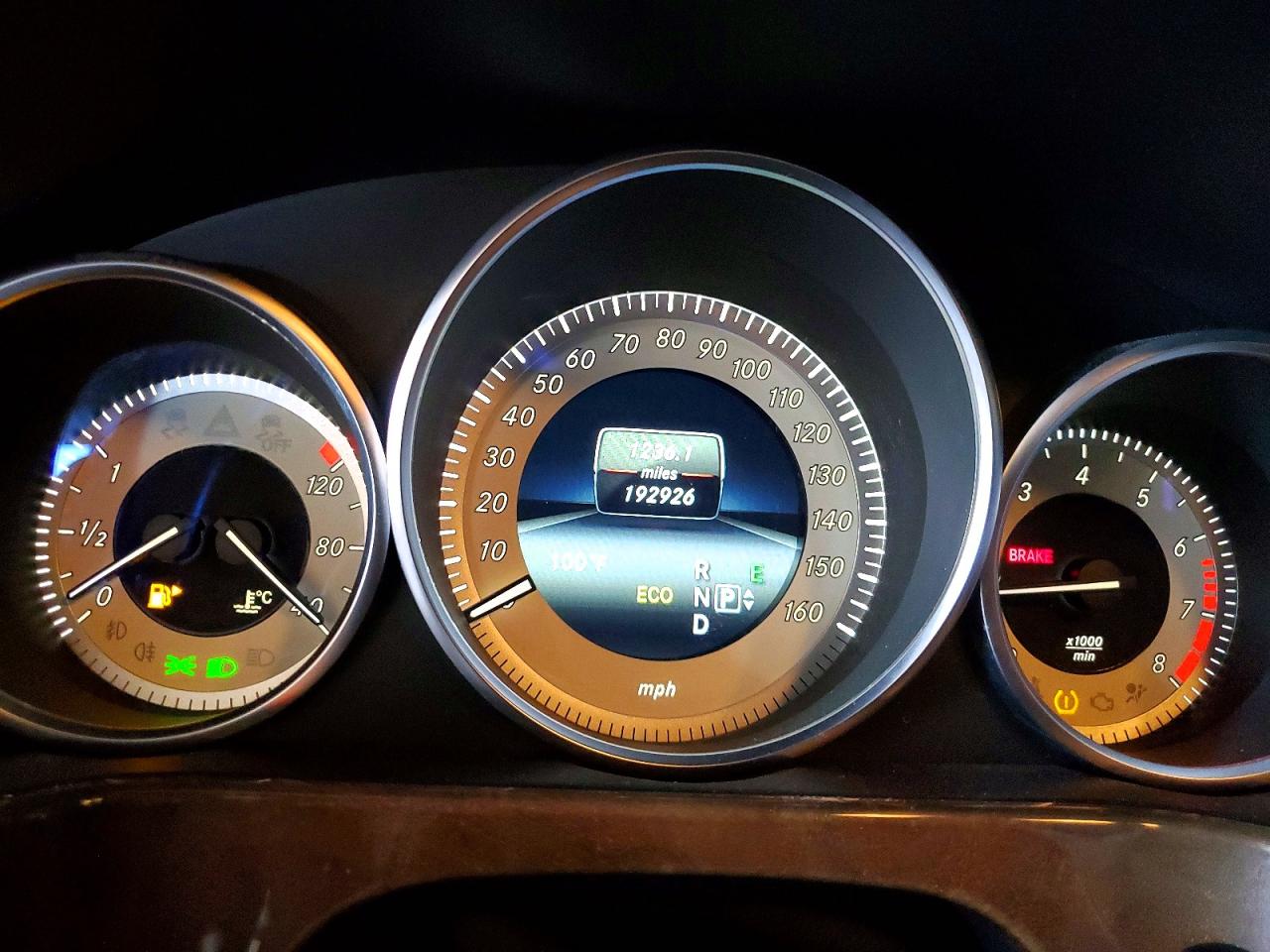 2014 MERCEDES-BENZ E 350 4MATIC photo 9