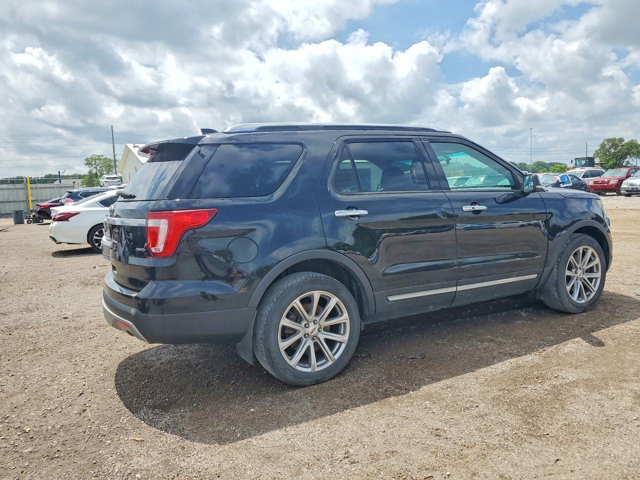 2017 FORD EXPLORER LIMITED photo 7