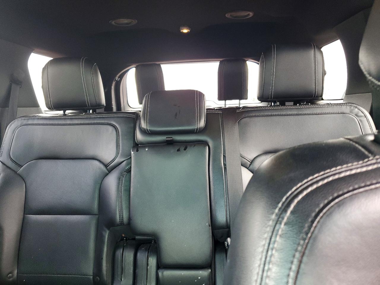 2017 FORD EXPLORER LIMITED photo 28