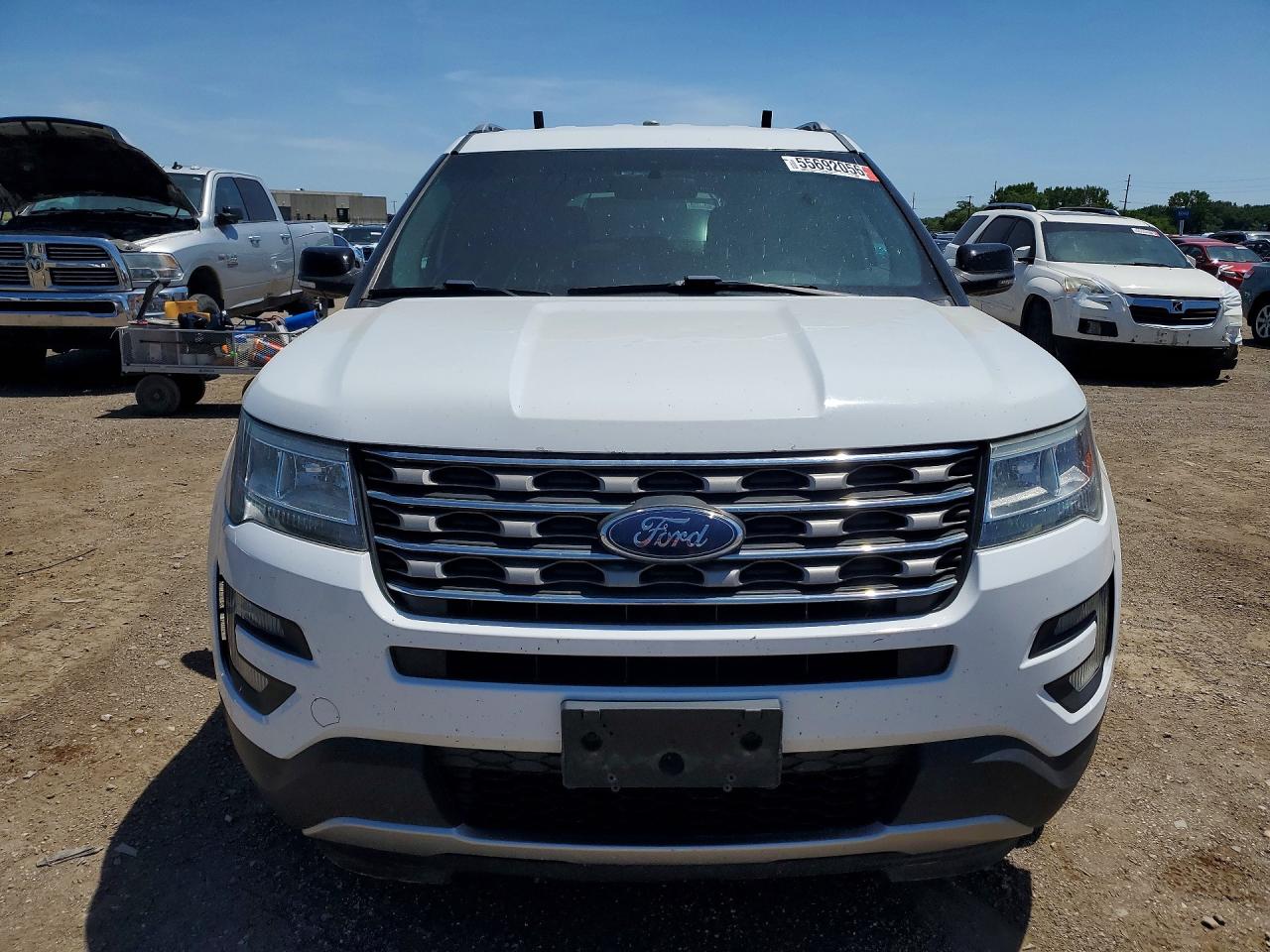 2016 FORD EXPLORER XLT photo 13