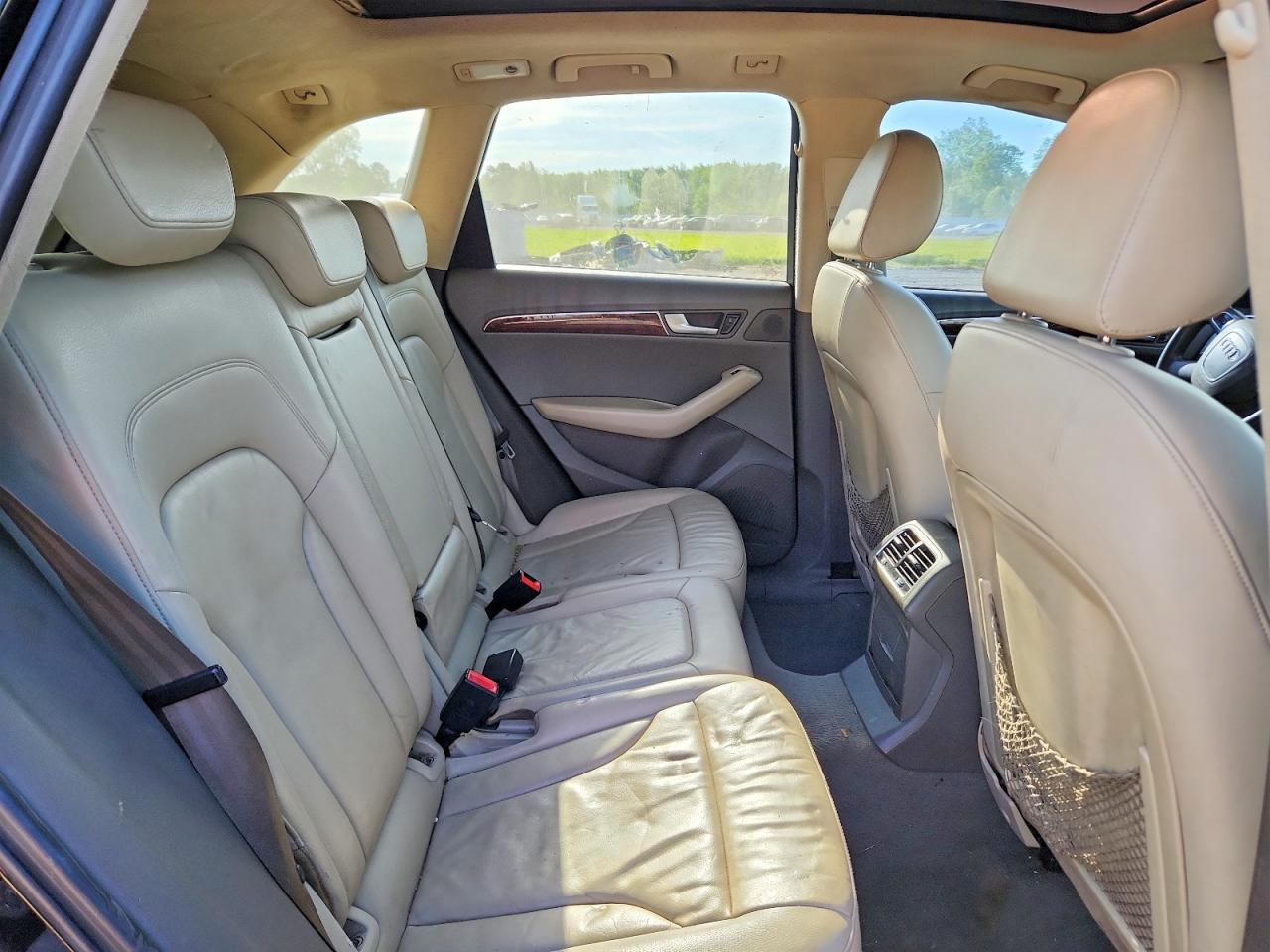 2010 AUDI Q5 PREMIUM PLUS photo 31