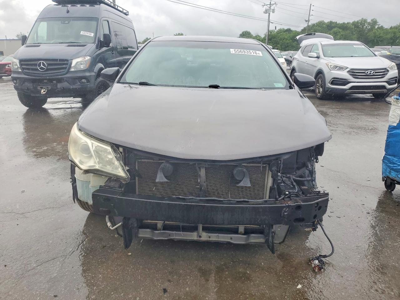 2014 TOYOTA CAMRY LE photo 9