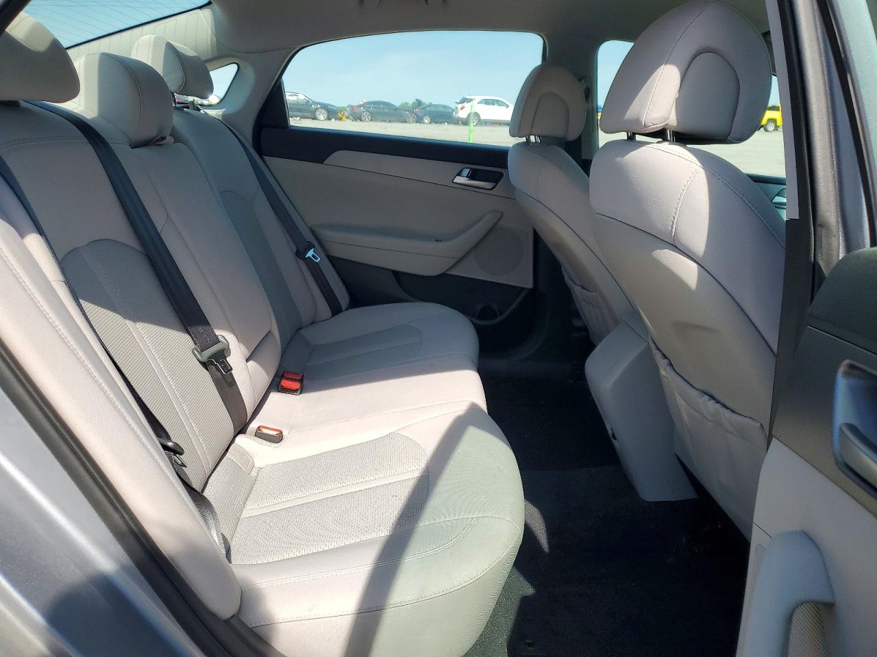 2016 HYUNDAI SONATA SE photo 10
