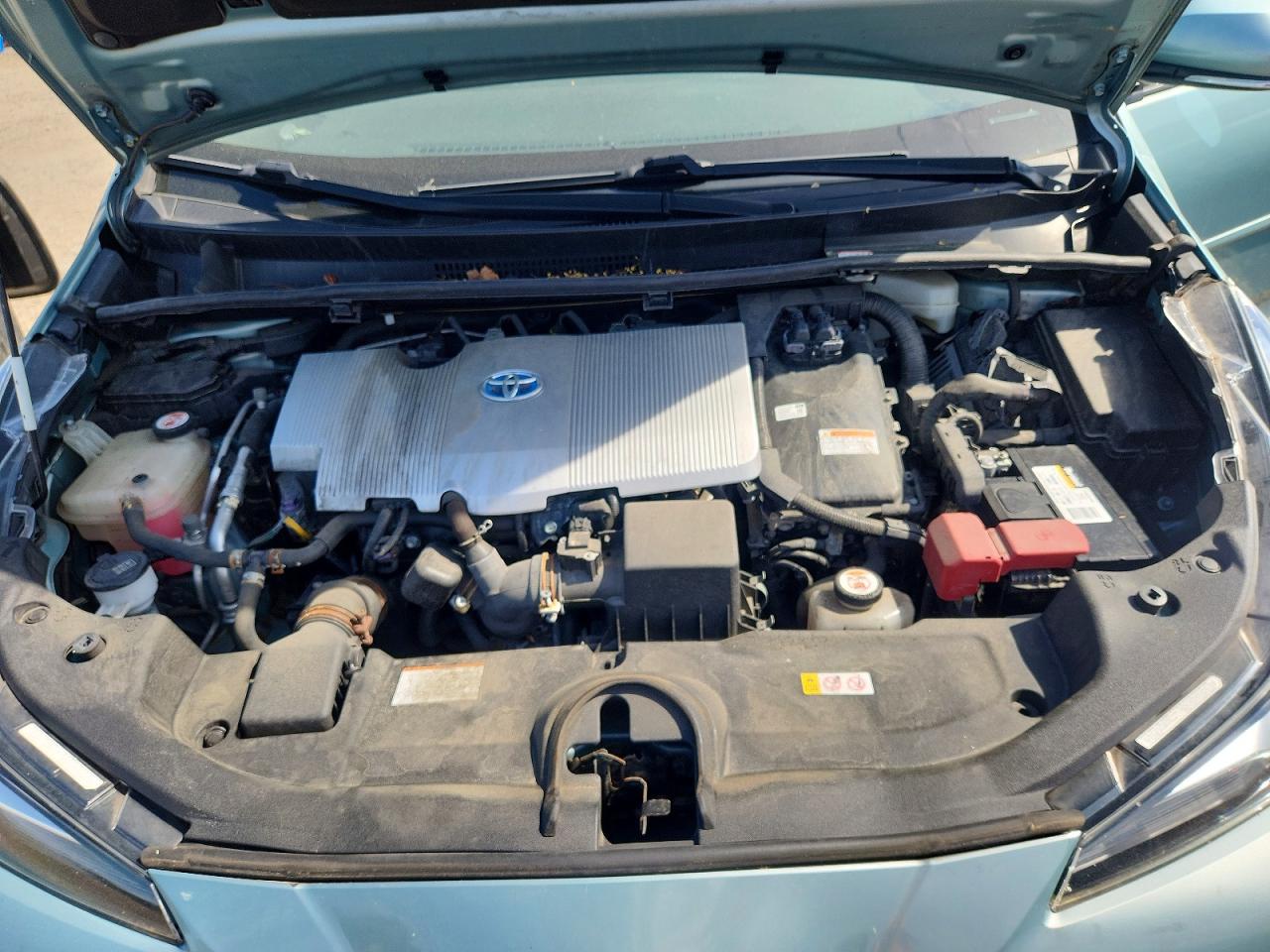 2019 TOYOTA PRIUS XLE AWD-E photo 21