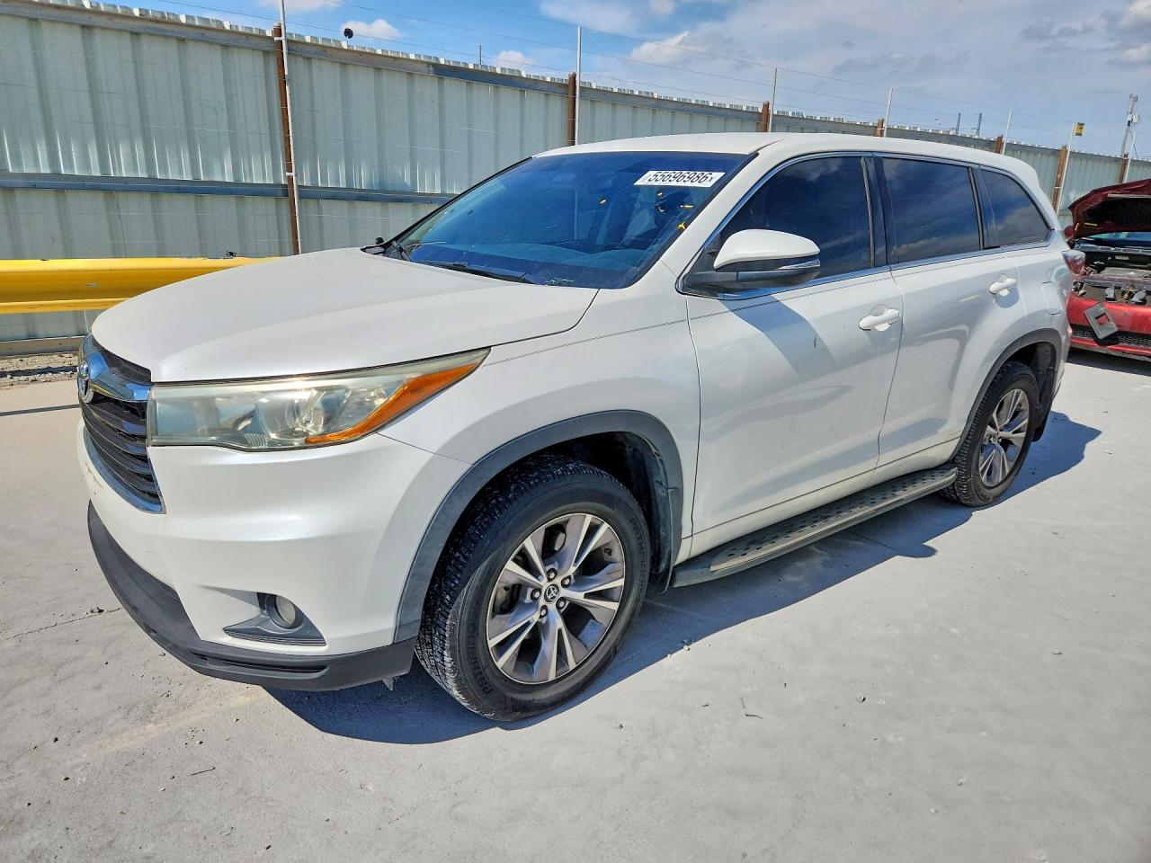 2016 TOYOTA HIGHLANDER