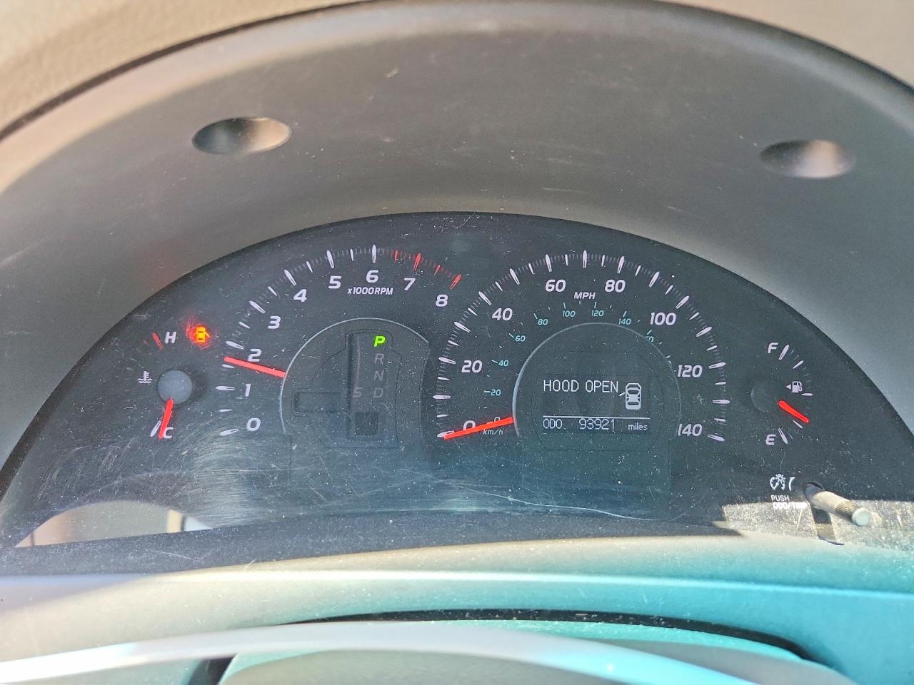 2011 TOYOTA CAMRY XLE photo 9