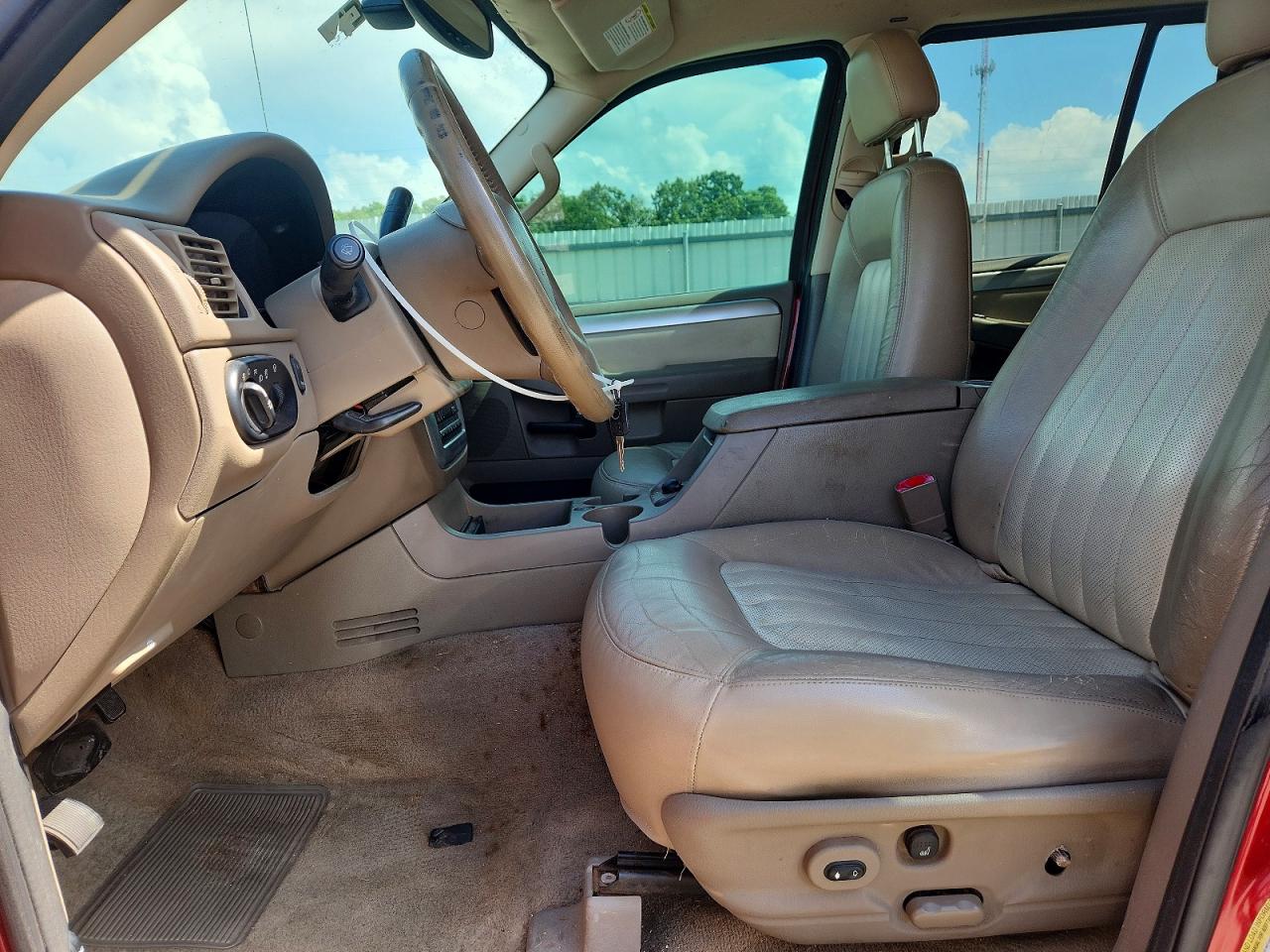 2005 MERCURY MOUNTAINEER photo 13