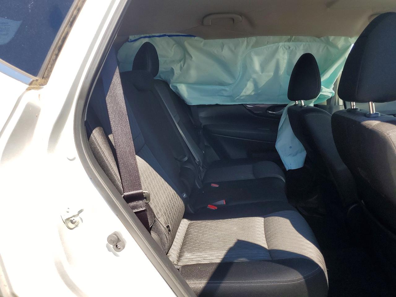 2019 NISSAN ROGUE SV photo 28
