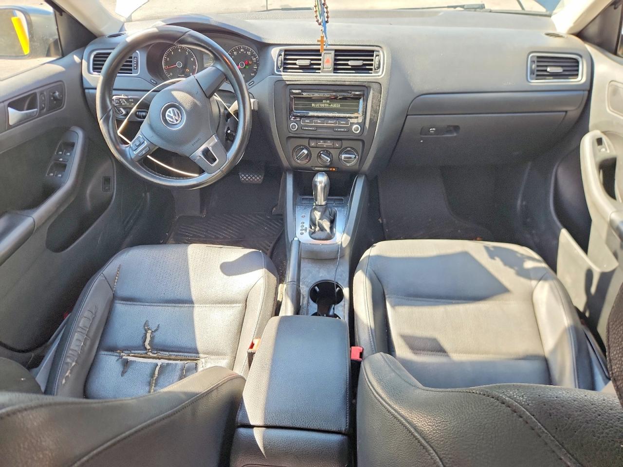 2012 VOLKSWAGEN JETTA SE photo 15