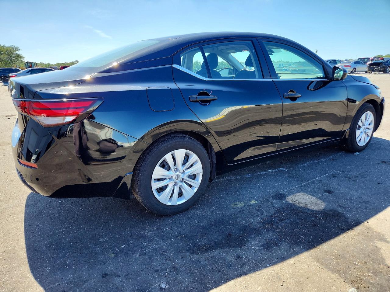 2024 NISSAN SENTRA S photo 3