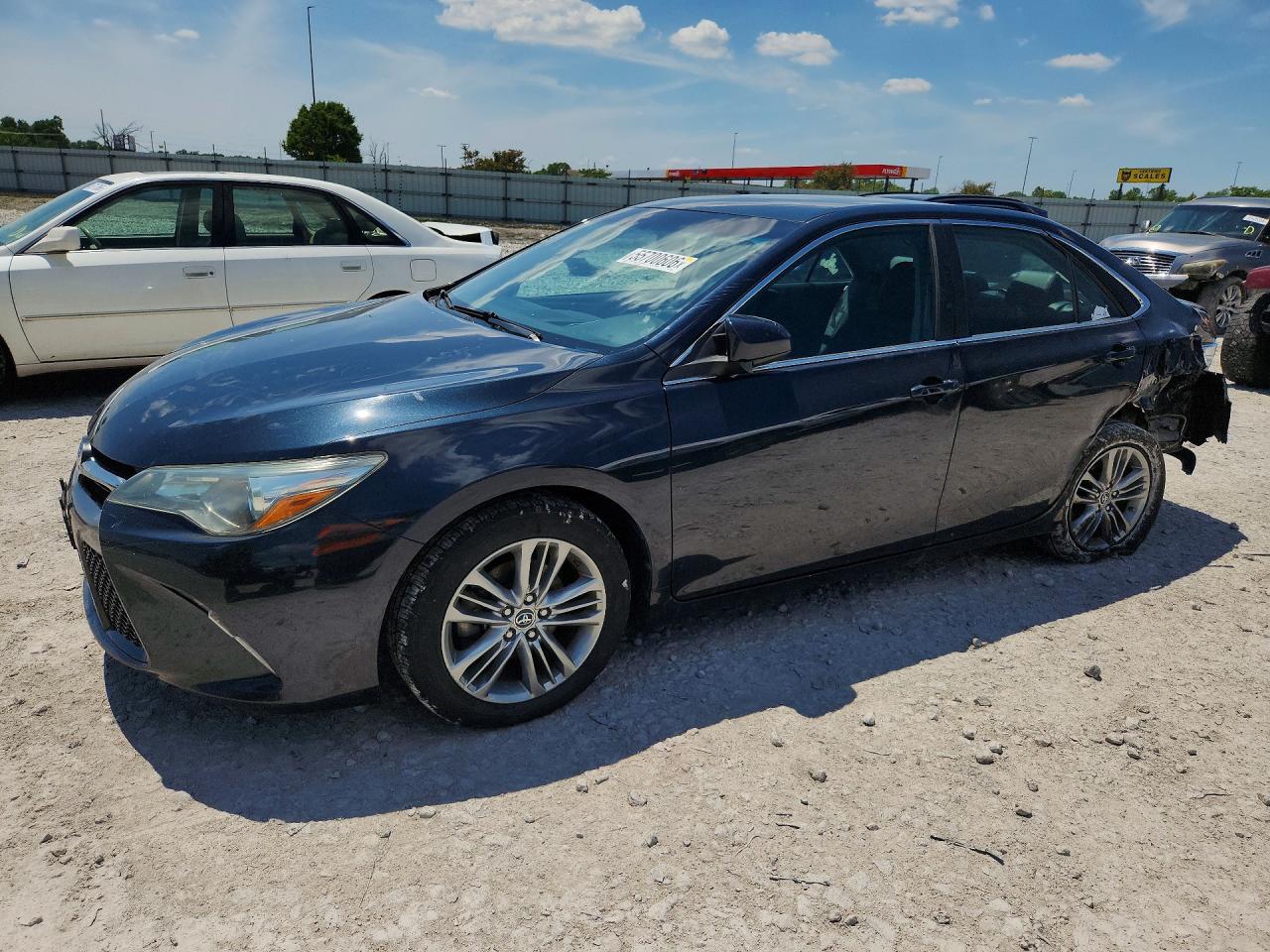 2015 TOYOTA CAMRY
