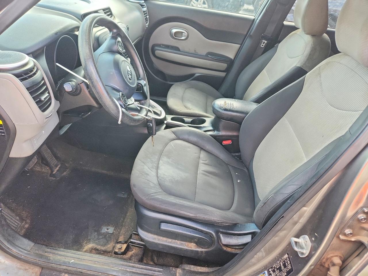 2016 KIA SOUL BASE photo 19